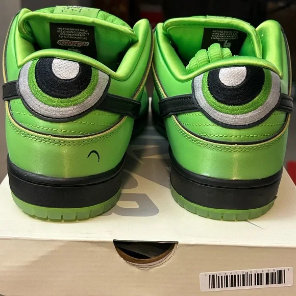 Nike SB Dunk Powerpuff Girls “Buttercup” Size 11.5M BRAND NEW! - Picture 6 of 10